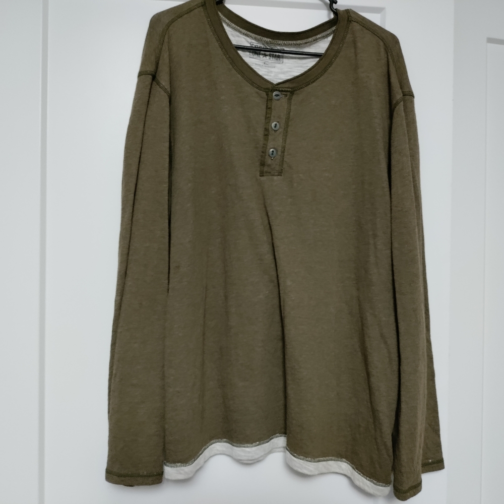 Converse 3-button Henley